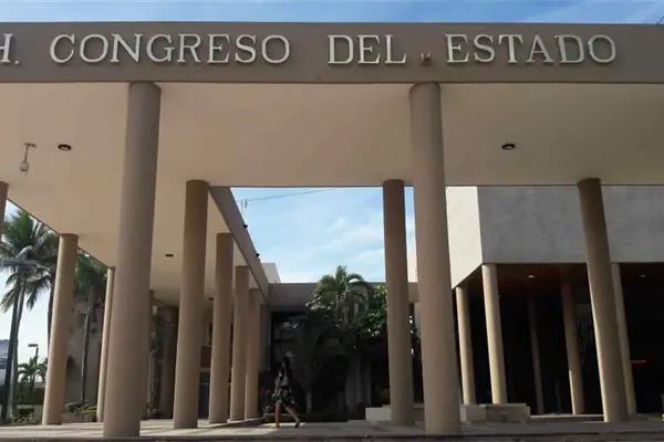 Confirman destitución de Graciela Domínguez como coordinadora de la bancada de Morena Confirman destitución de Graciela Domínguez como coordinadora de la bancada de Morena