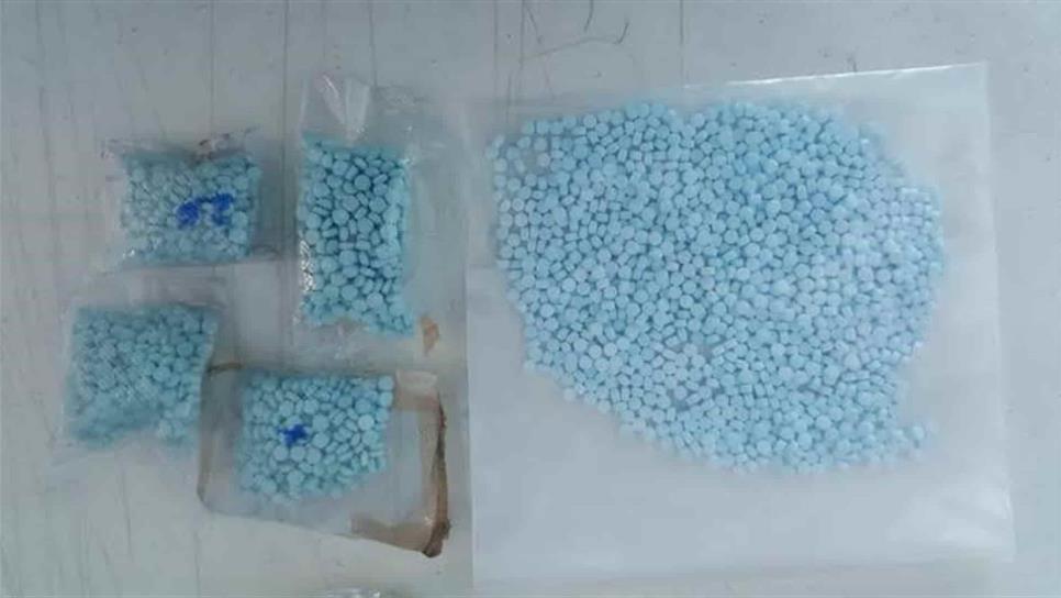 FGR investiga a detenido con 3 mil pastillas de fentanil