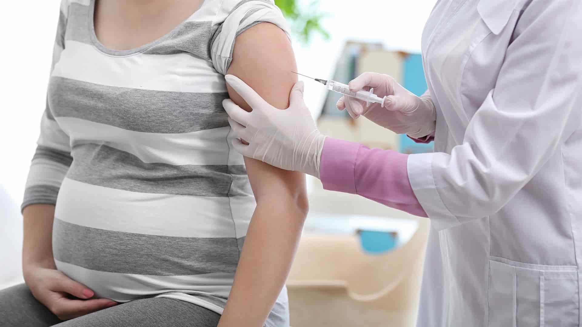 Ante Covid-19, facilita IMSS trámite de incapacidad a embarazadas