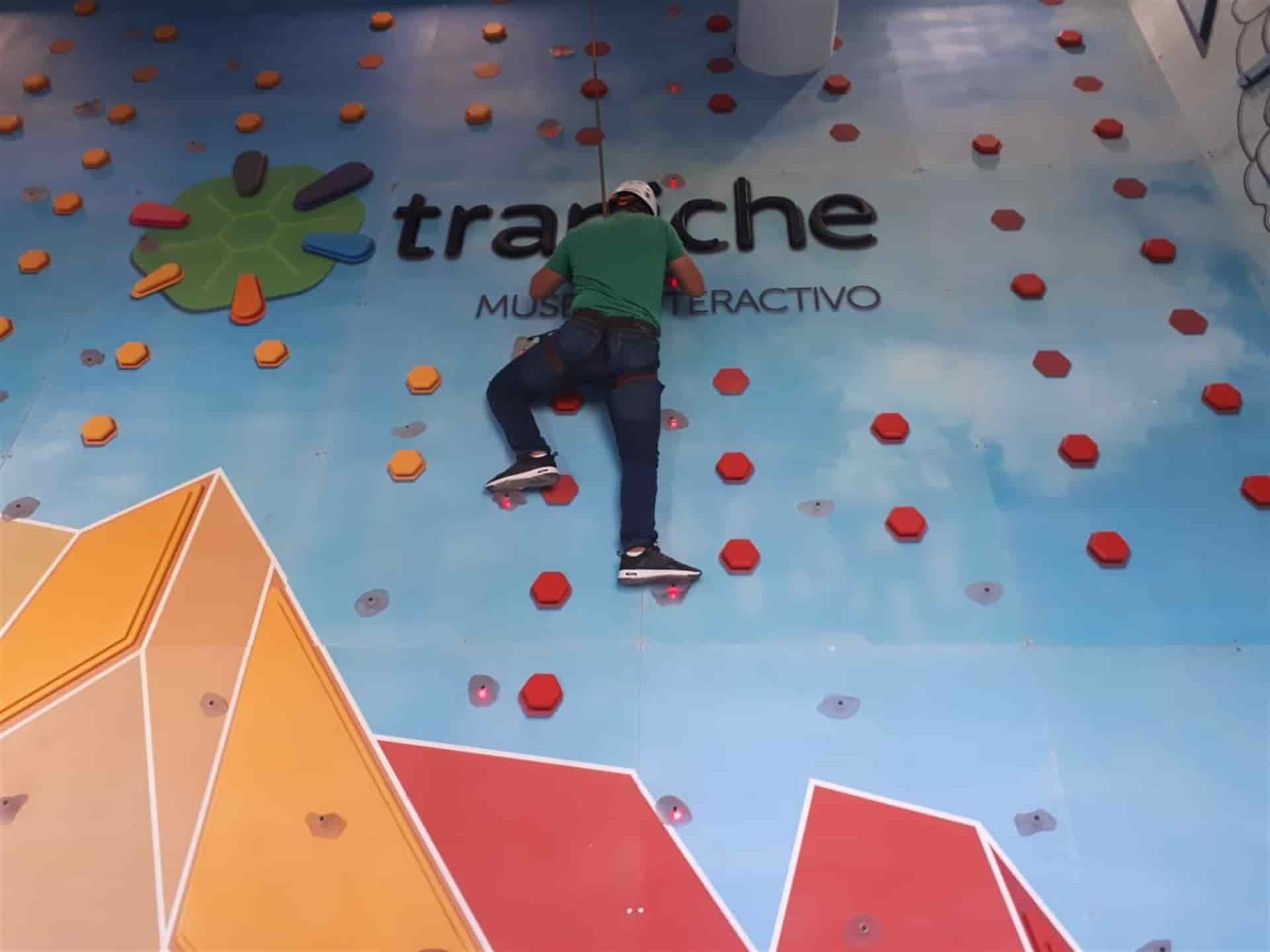 Trapiche abre su muro de escalar, único en su tipo en la ciudad