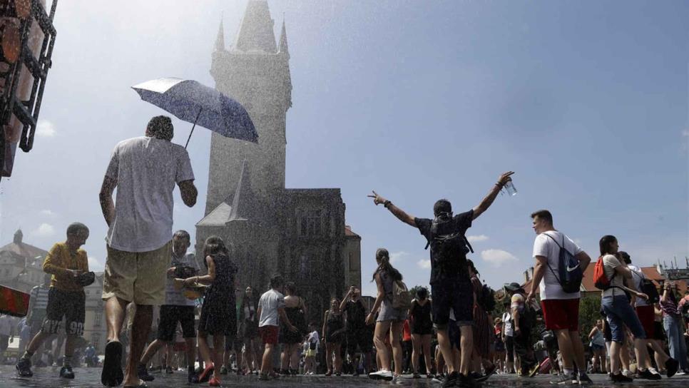 Europa arde con temperaturas inusitadas para el mes de junio Europa arde con temperaturas inusitadas para el mes de junio