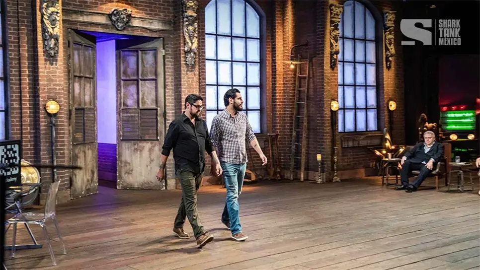 Sinaloenses pescan a tiburón de Shark Tank