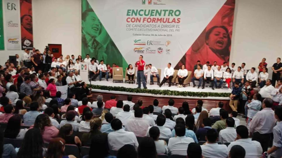 Aspirantes a dirigir el PRI nacional presentan propuestas a jóvenes sinaloenses