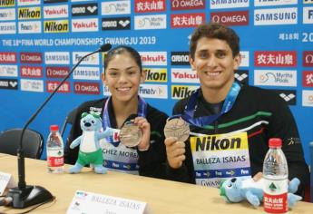 Sánchez y Balleza dan a México histórica medalla en clavados mixtos