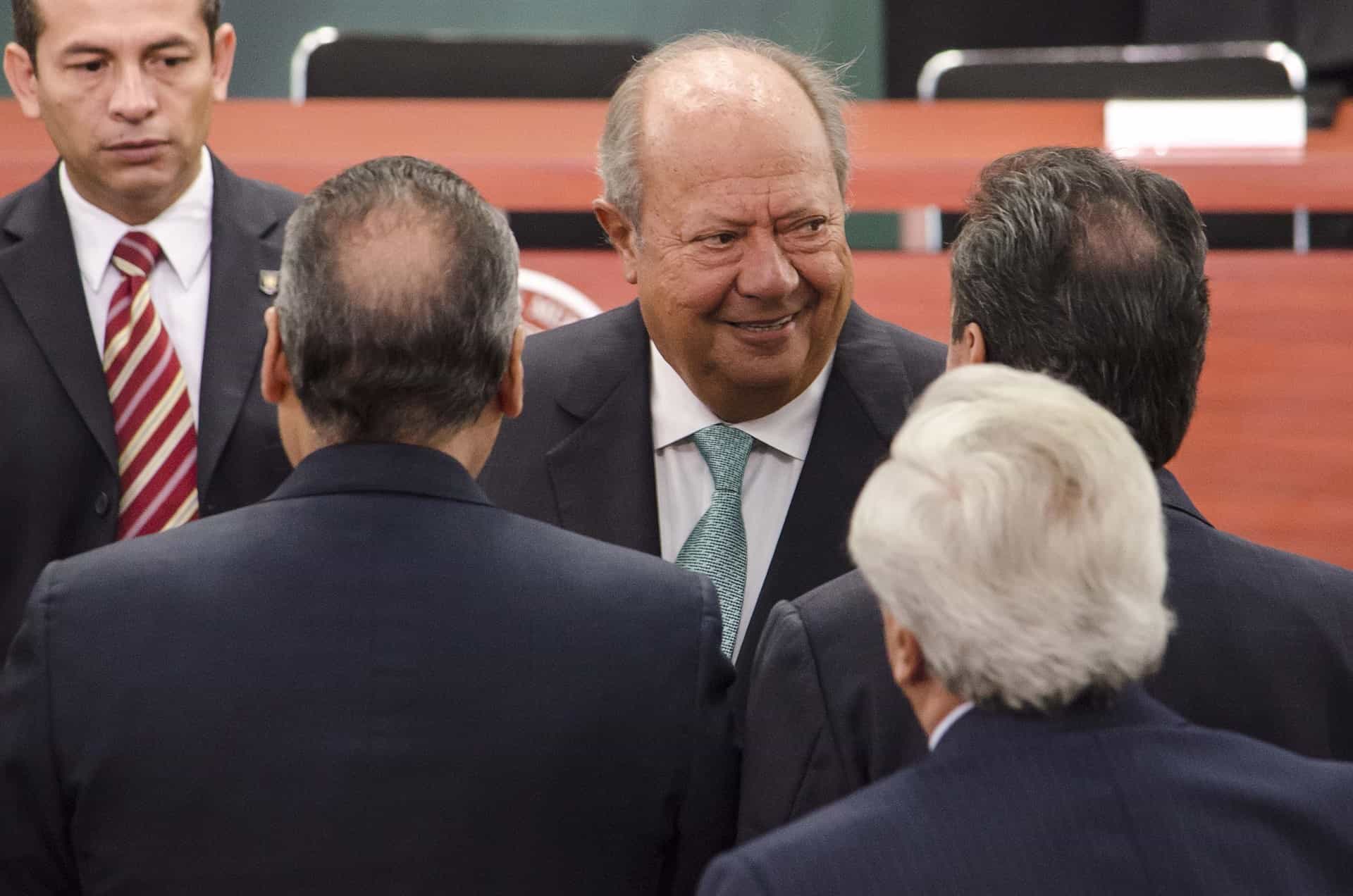 Juez otorga suspensión definitiva a Romero Deschamps, no sería detenido