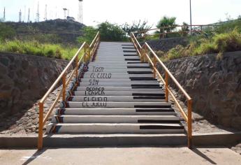 Reprueban vandalismo y homofobia en escaleras del Cerro de la Memoria