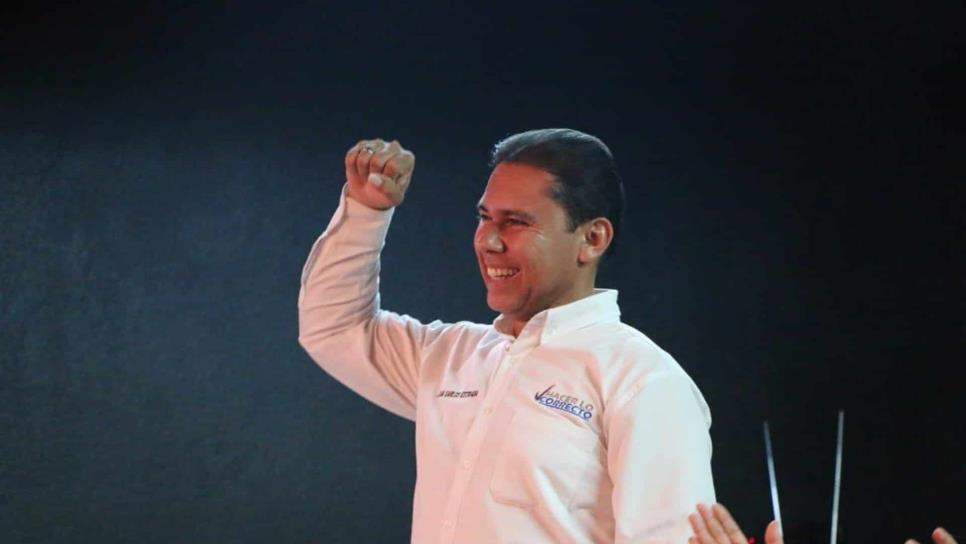 Juan Carlos Estrada se declara ganador por la dirigencia del PAN