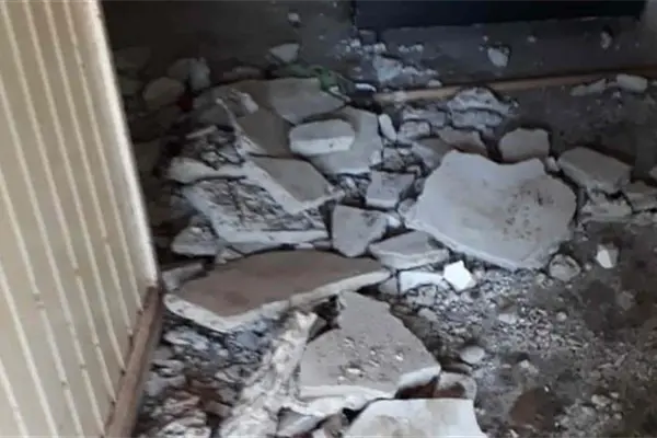 Joven resulta lesionada al caerle el techo de su casa en El Colorado Joven resulta lesionada al caerle el techo de su casa en El Colorado