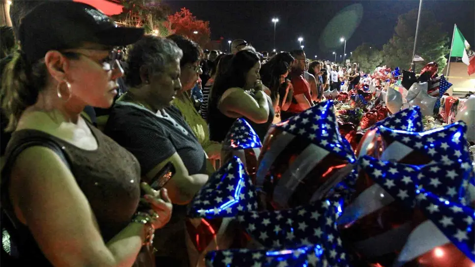 Walmart reabrirá su tienda en El Paso con monumento a víctimas