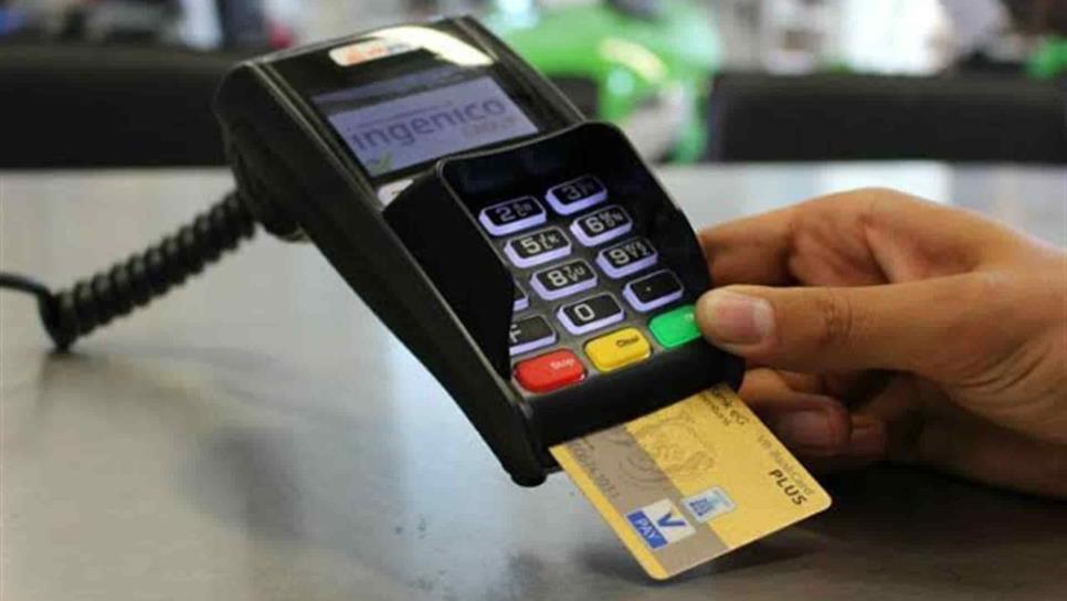 Reportan falla nacional en pago con tarjetas de débito y crédito