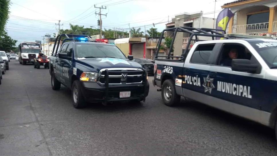 Policías lo balean al intentar agredir a su familia con un machete