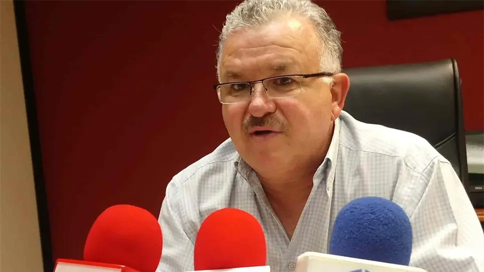 Manuel Esteban Tarriba Urtuzuástegui.