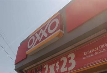 Quitan sellos de clausura de tiendas OXXO de Ahome