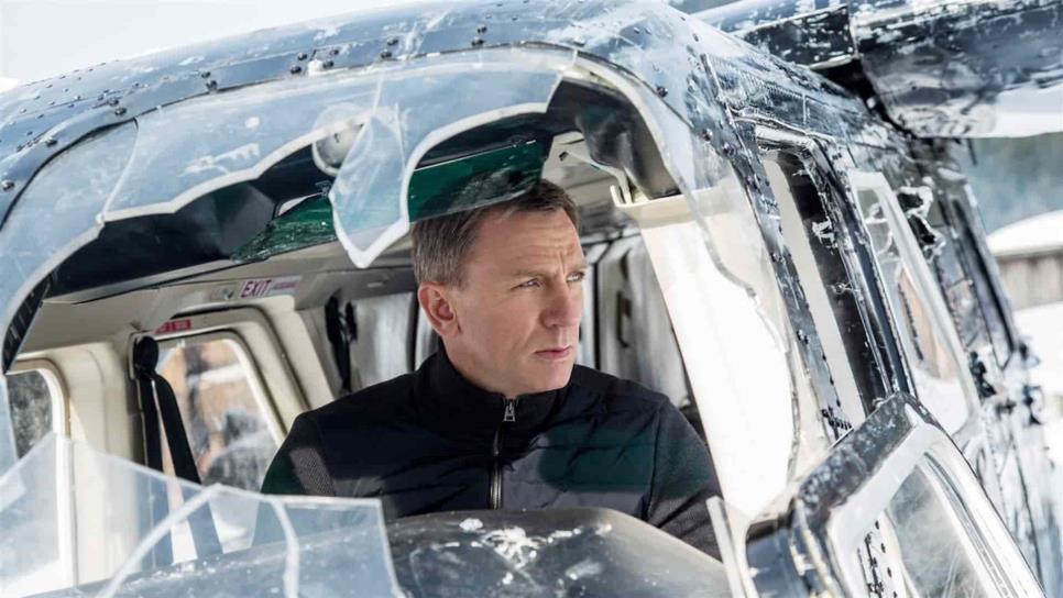 Daniel Craig regresa como James Bond en No time to die