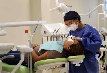 Más de la mitad de escuelas de odontología del país, sin certificación