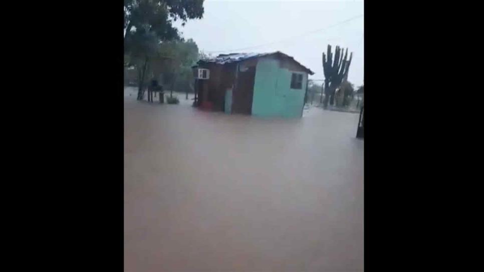 Reportan inundaciones en Ohuira; pobladores claman ayuda