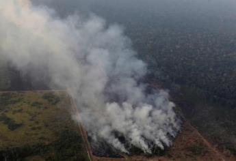 Macron llama a movilización de las potencias para salvar la Amazonia