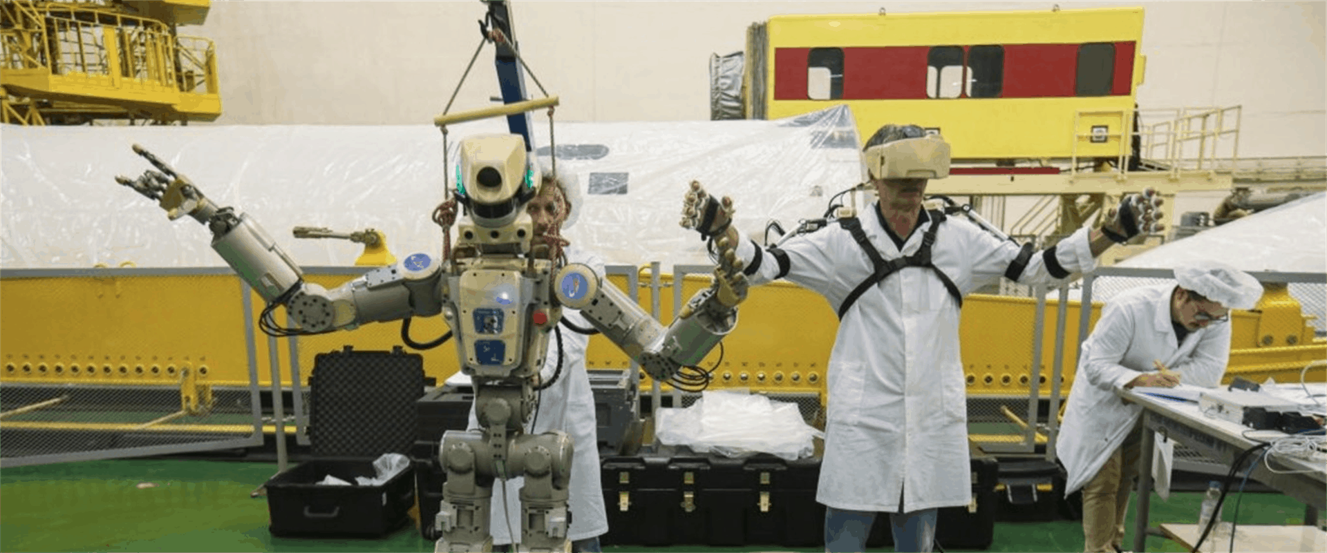 Nave rusa con humanoide Fedor se acopla a Estación Espacial