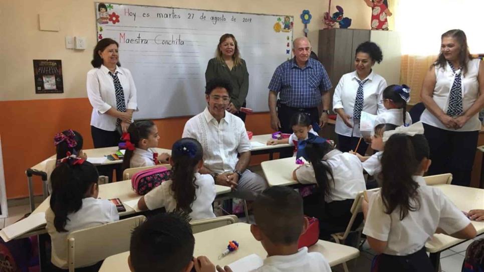 A clases más de 240 mil alumnos en el sur, tras suspensión por lluvias