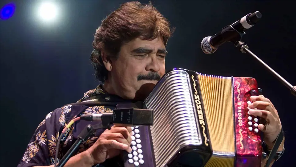 Rendirán homenaje a Celso Piña en Los Pinos