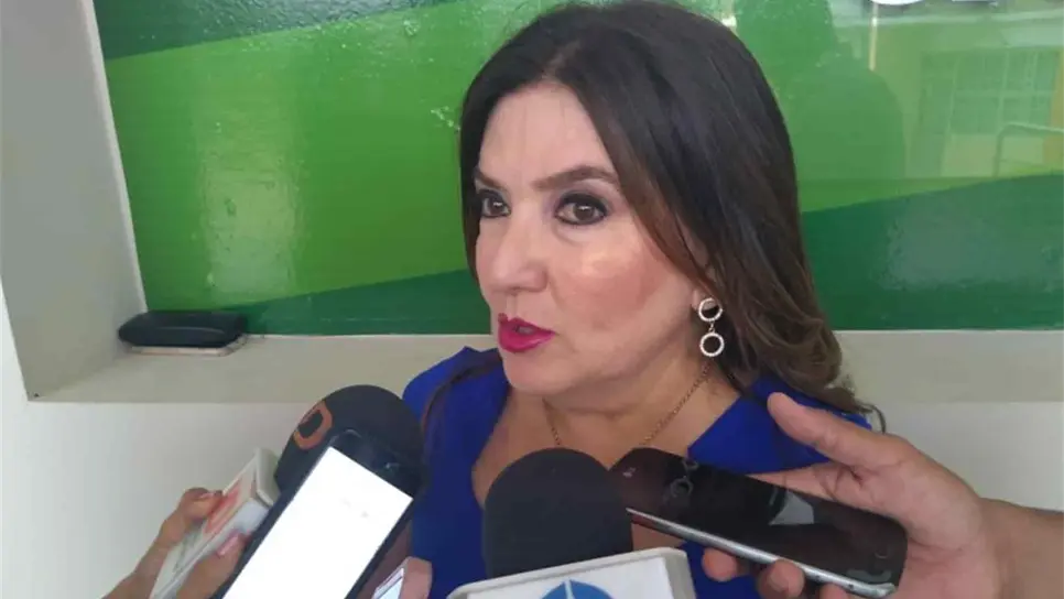 Que no se castigue a UAIS por estafa maestra: rectora