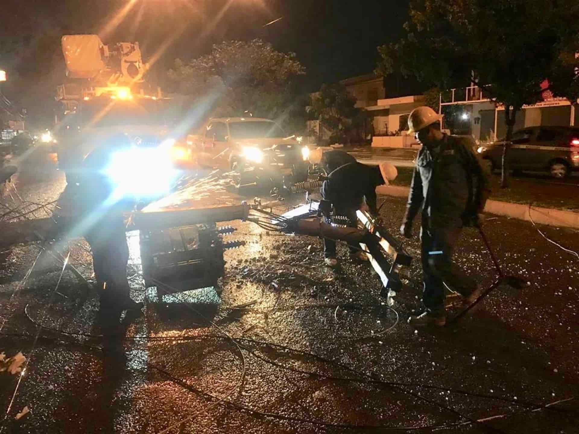 Restablece CFE servicio afectado por “Lorena” en Culiacán y Cosalá.