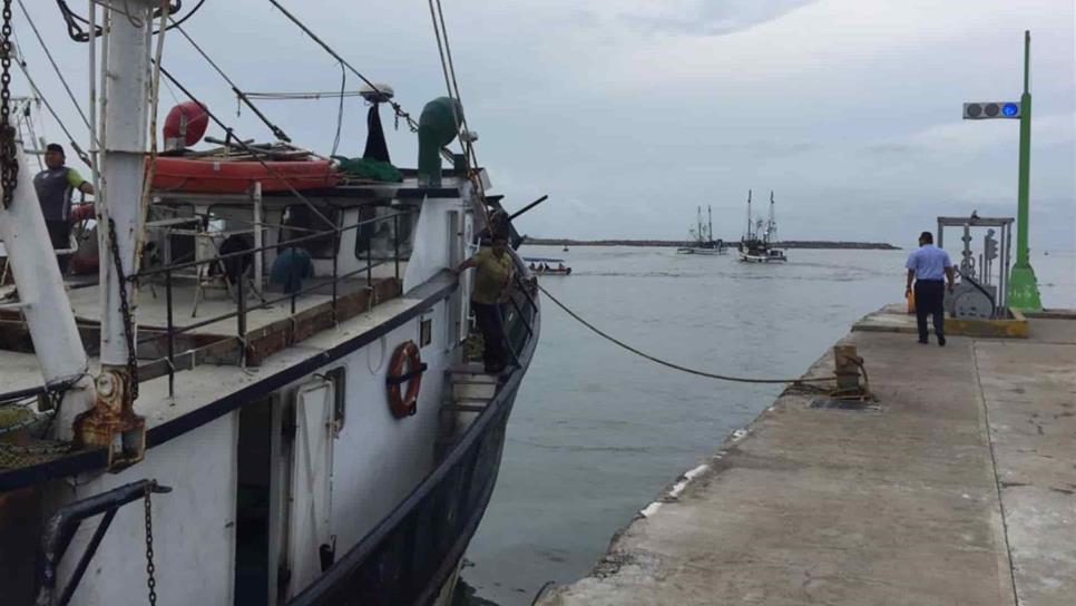 Prueban con ilusión máquinas de barcos camaroneros en Mazatlán