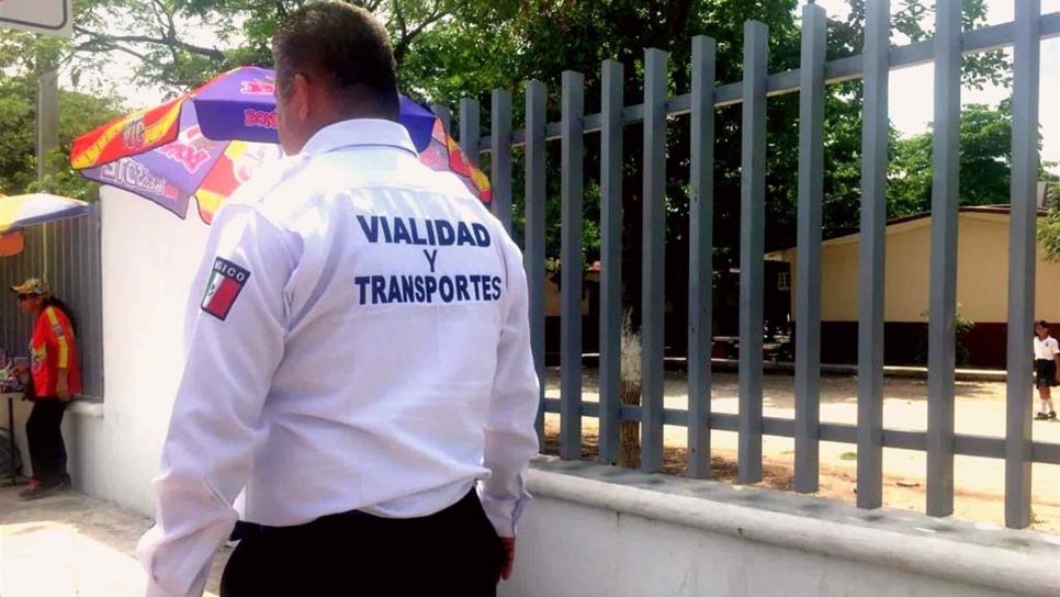 Retiran 14 unidades de transporte escolar en Culiacán