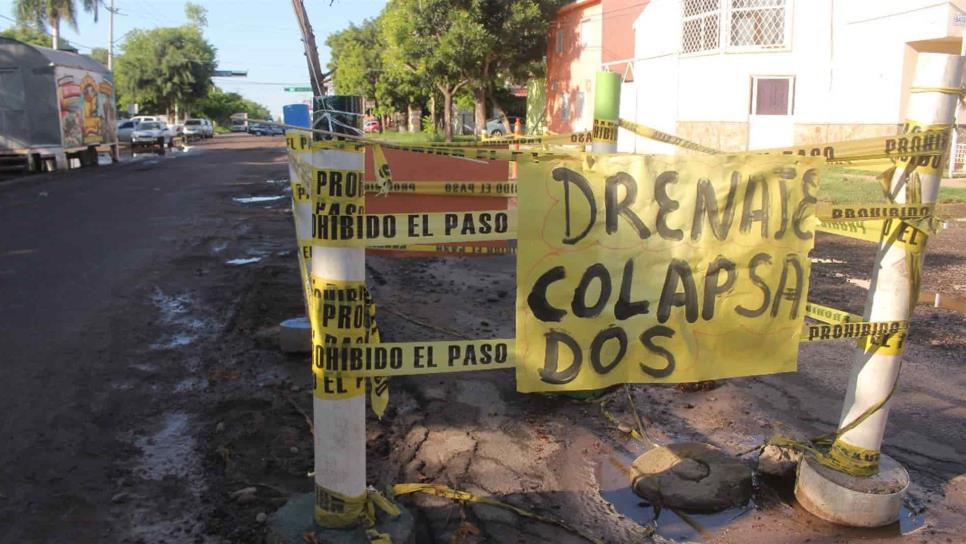 Toman vecinos del residencial Deportiva la calle Degollado