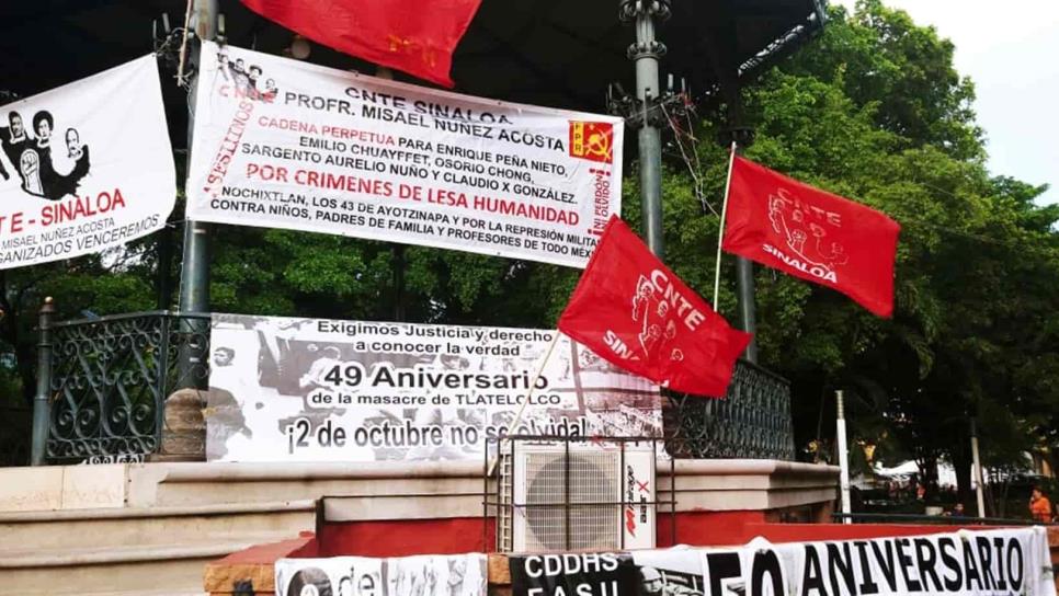 Grupos de izquierda conmemoran aniversario de la matanza de Tlatelolco en Culiacán 