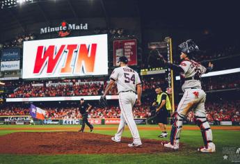 Gran debut de Roberto Osuna en Postemporada y gana Astros