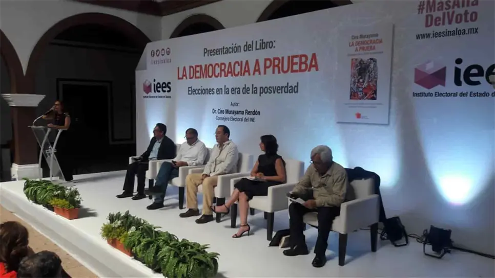 Recorte excesivo al INE le saldría muy caro a México: Ciro Murayama