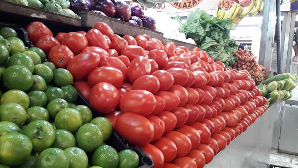 Tomate y aguacate, productos con mayor variación semanal en su precio