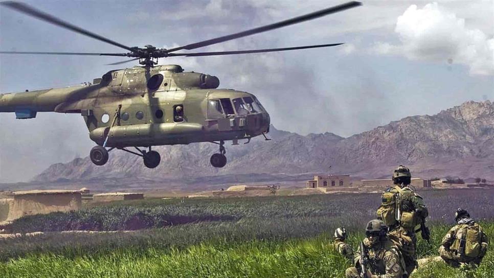 Mueren siete personas tras estrellarse helicóptero del ejército afgano