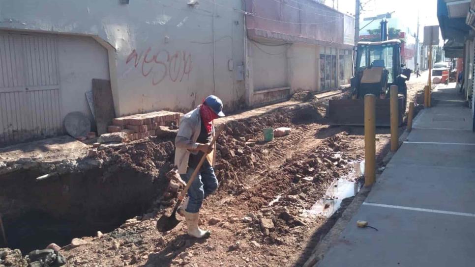 Cierran comercios del Centro de Los Mochis tras 4 meses de obras
