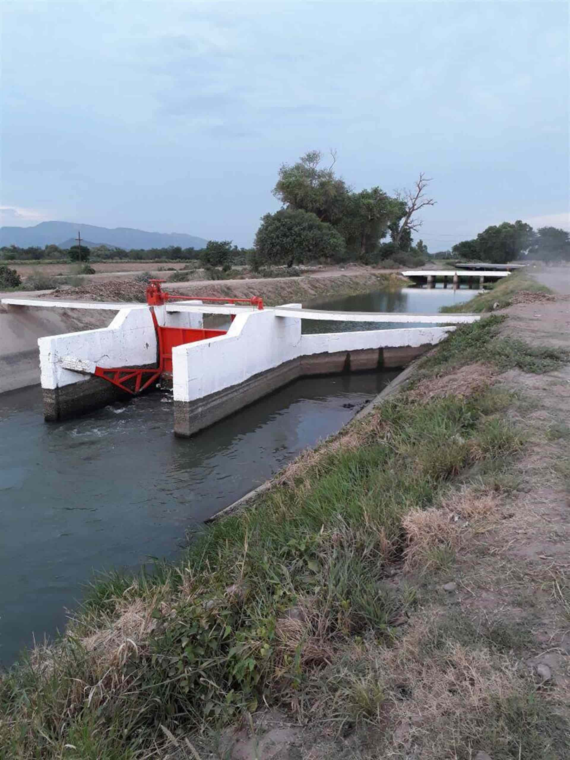 Cobrar uso de agua acabaría con el campo: Mario Zamora