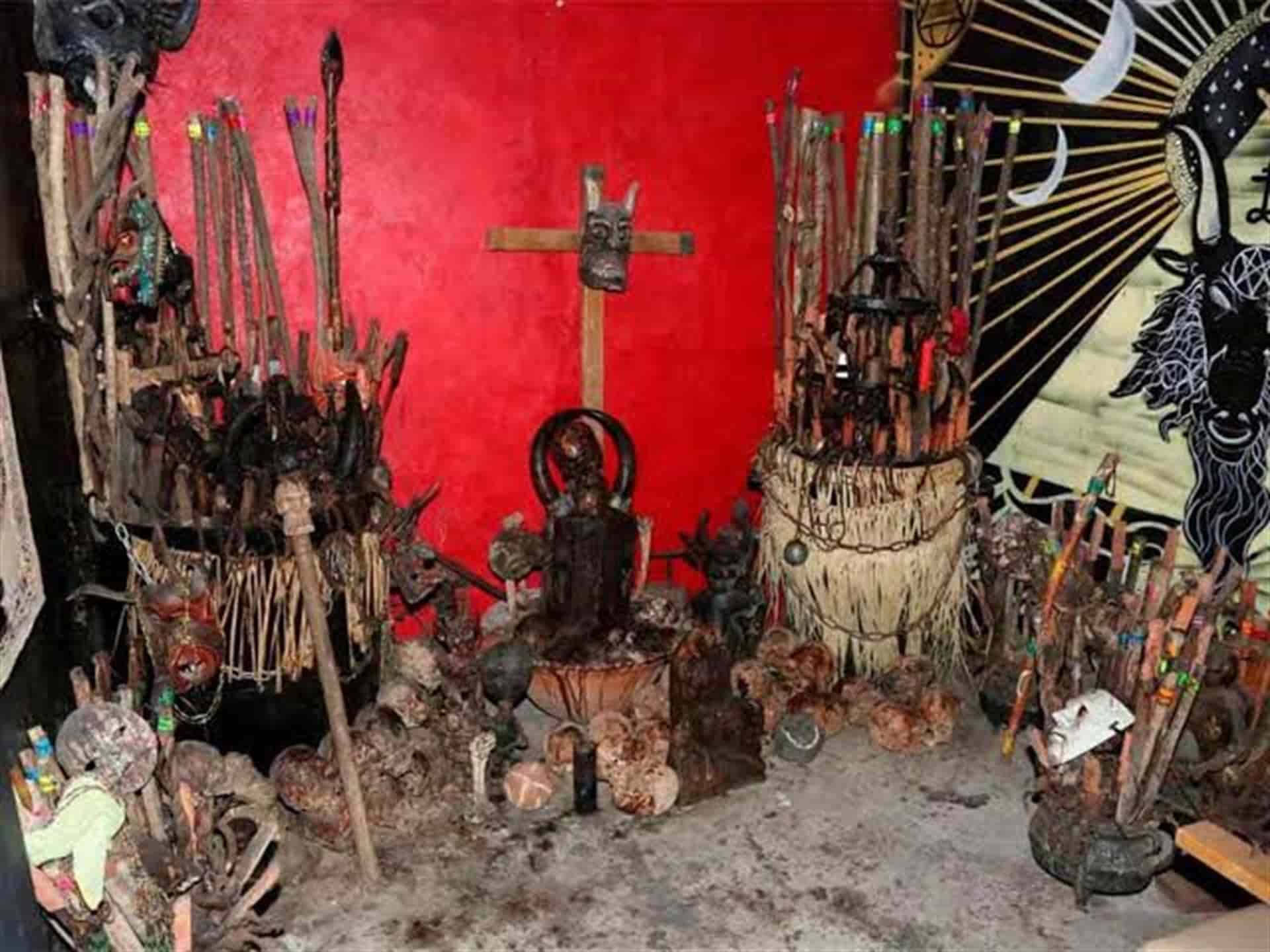 Indagan 42 cráneos hallados en cateo de Tepito