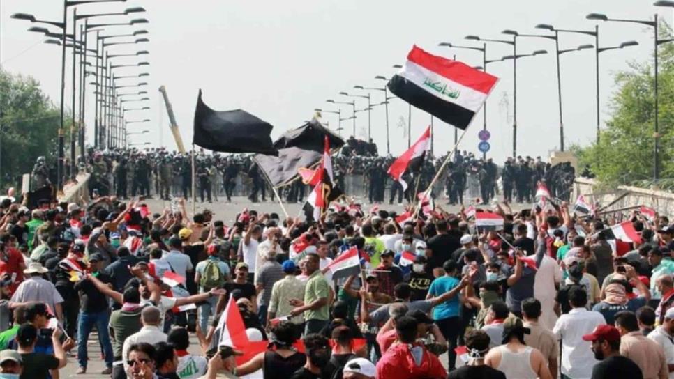 Suman 269 muertos y 8.000 heridos por las protestas en Irak