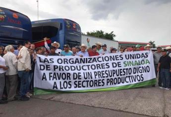 Más de mil 200 productores sinaloenses salen rumbo a la CDMX