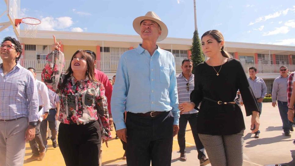 Supervisa mandatario estatal obras en la UAIS