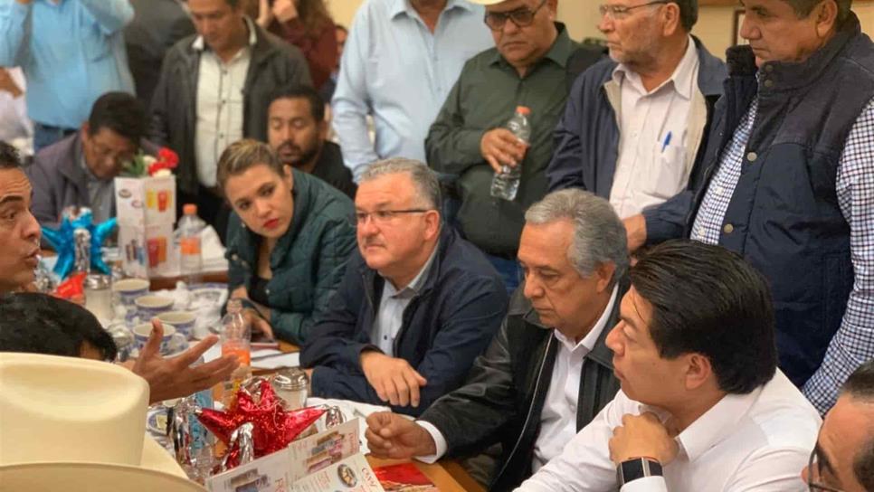 Tras bloqueo en San Lázaro, productores se reúnen con legisladores