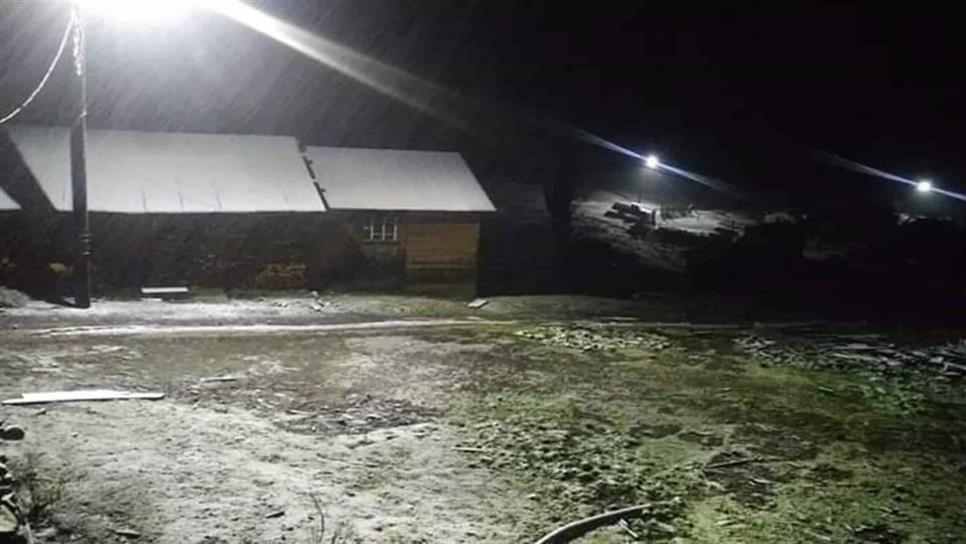 Reportan primeras nevadas en la sierra de Durango