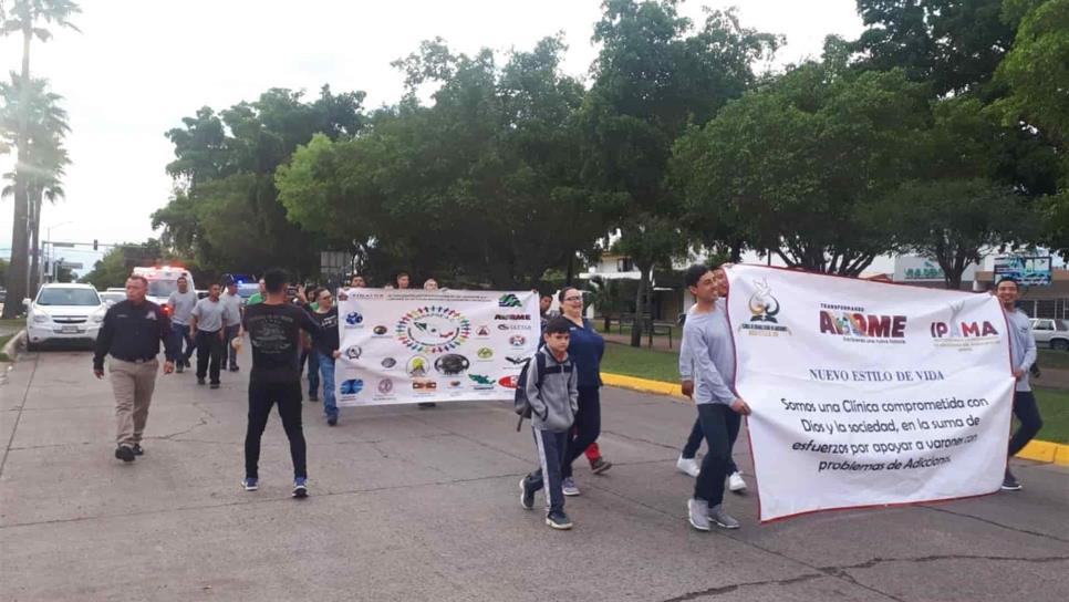 Marchan en Ahome por la reinserción social