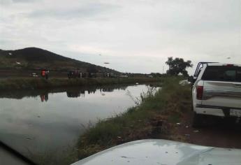 Mueren dos policías en canalazo en San Miguel