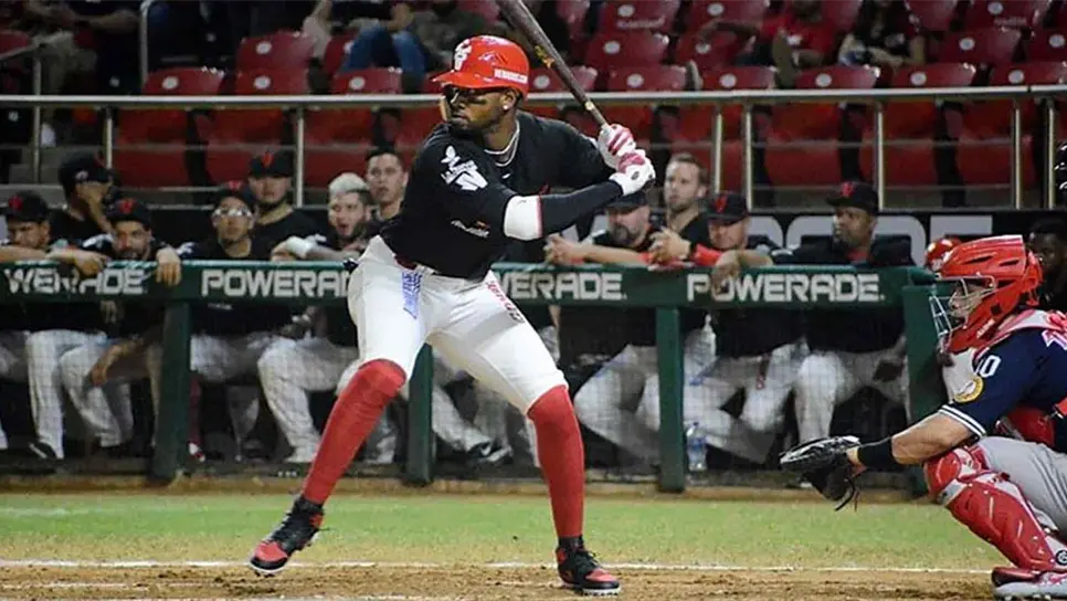 Con jonrón de Brown, Venados vence a Mayos