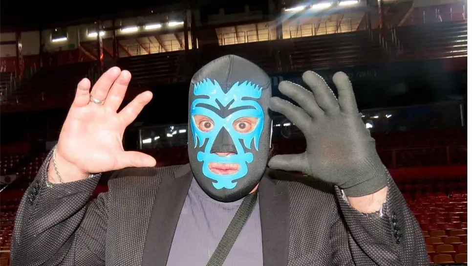 Mano Negra se retira feliz, “la lucha me dio más de lo que merecía”