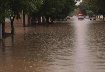 Lluvias no generan afectaciones mayores en servicios públicos: Iván Gálvez