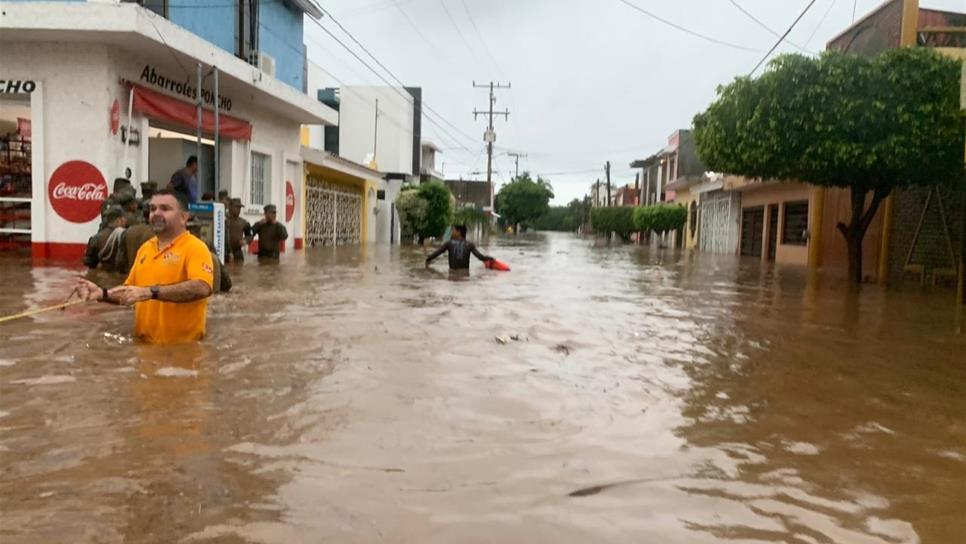 Lluvias intensas colapsan a Mazatlán