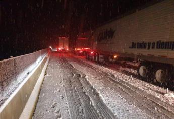 Cierran por nevada la Autopista La Rumorosa-Tecate