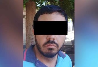 Detienen a hombre con cristal; lo investigan por robo